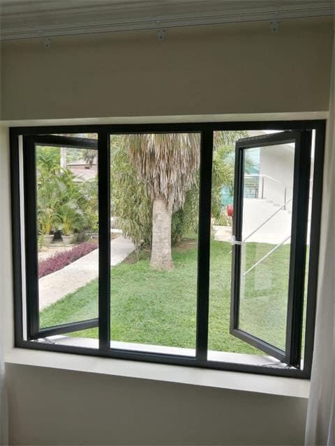 BLD-Ventana abatible-Villa