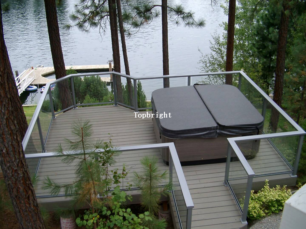 Balcony_railing_aluminium_glass_decking (4)