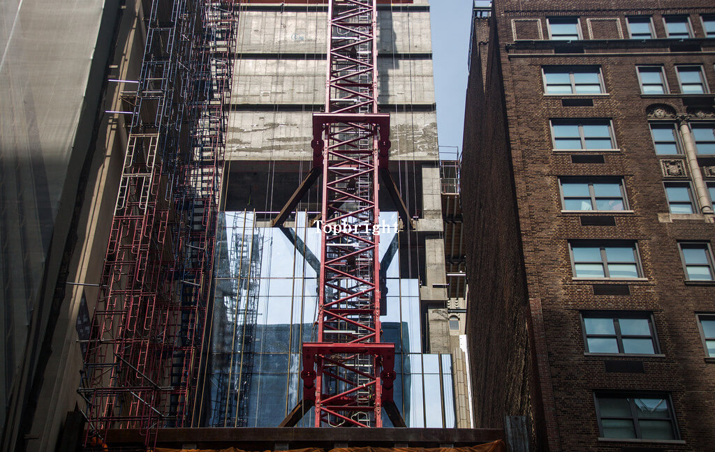 Sistema de fachada construida con muros cortina de palillos Exterior del edificio TP-CW-ST009